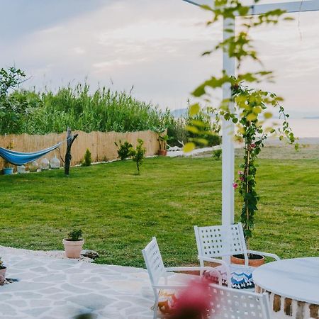 House By The Sea Apartment Lefkimmi  Ngoại thất bức ảnh